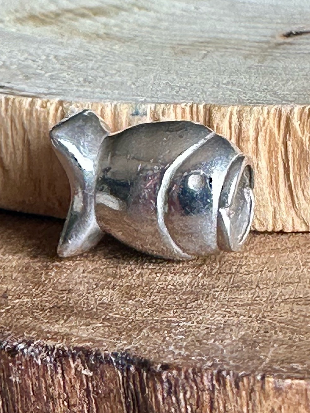 Retired Pandora Fish Charm - Picture 2 of 2